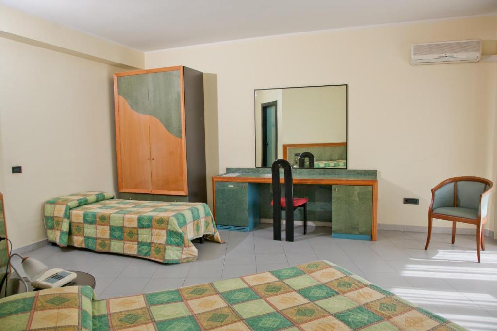 Hotel Melissa Torre Melissa Buitenkant foto